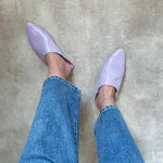 Load image into Gallery viewer, Leather mules Purple
